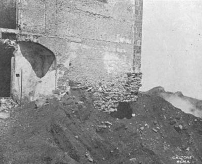 Stazione superiore della funicolare vesuviana danneggiata dall'eruzione del 1911
Parole chiave: stazione;superiore;eruzione;1911;vesuvio